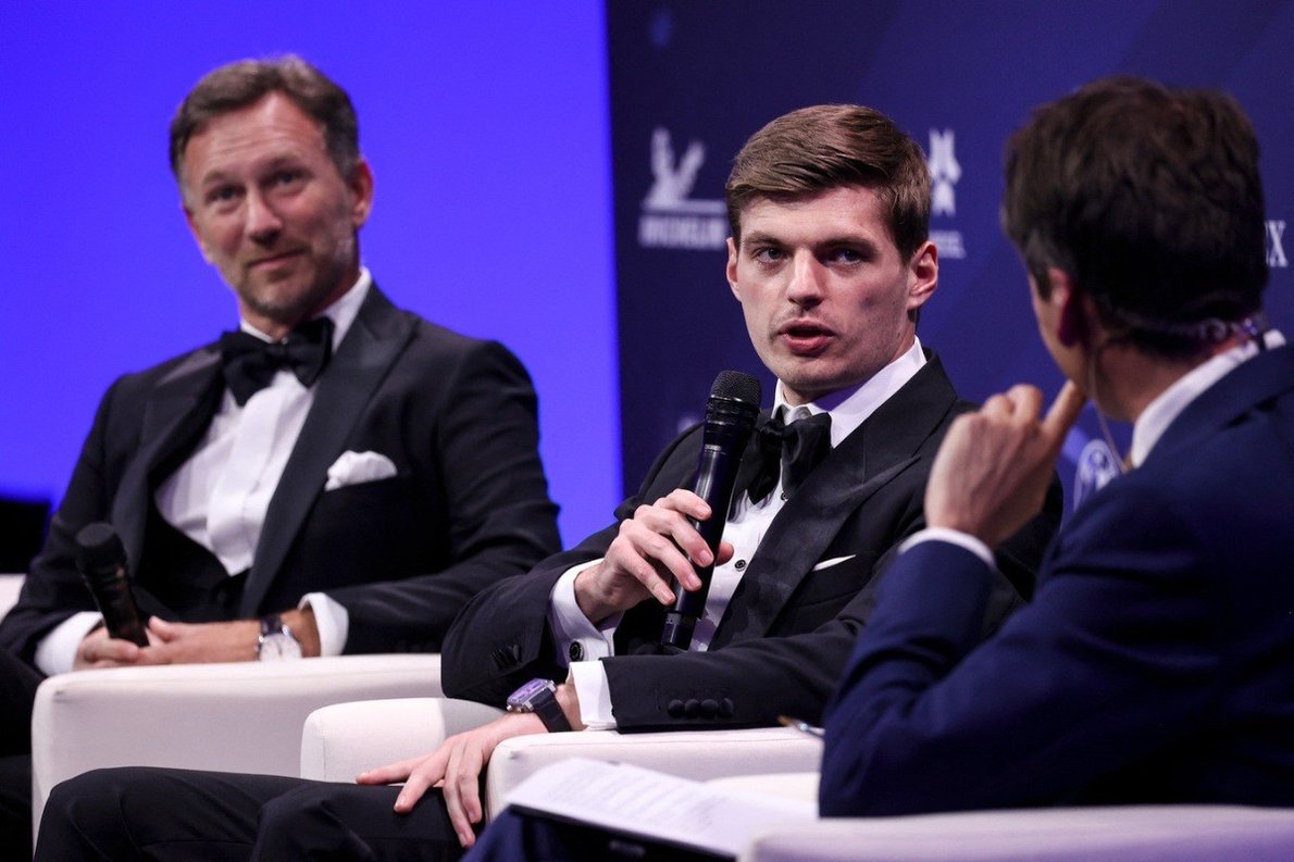  - Christian Horner húzhatja keresztbe Max Verstappen átigazolását - angol sajtó