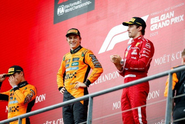  és  - Hamilton és Leclerc utolsó közös szezonja jöhet, Piastri és egy újonc a Ferrari listáján! - sajtóhír