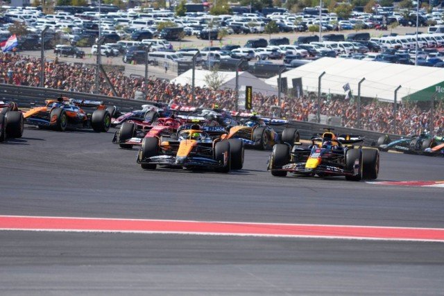  és  - Élő koncertekkel bővül az F1-es hétvégék programja