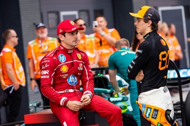  - Azzal gyanúsítják a Red Bullt, hogy ők állnak a Piastri-Ferrari pletykák generálása mögött