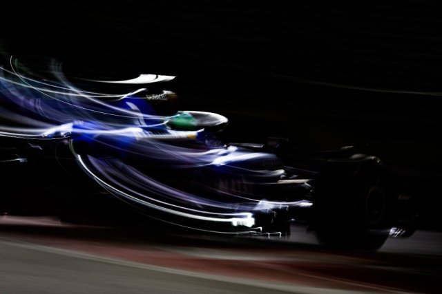 és - Két pilótát is kizárhatnak az F1-es Szingapúri Nagydíj időmérője után!