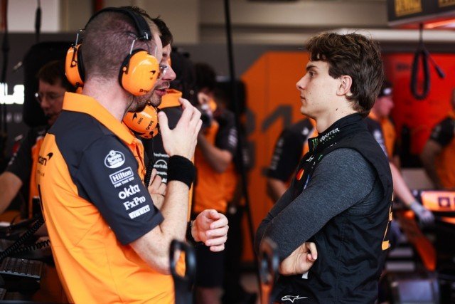  és  - Mégsem úgy történt Piastri rádiós "botránya", ahogyan azt korábban mindenki gondolta?