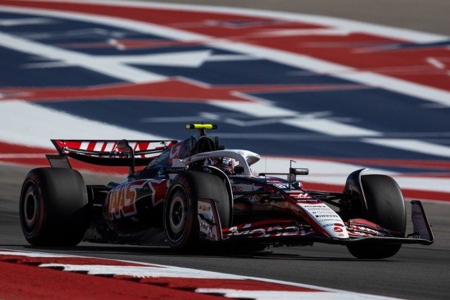  és  - Bearman keményen bírálta Cunoda "veszélyes" manővereit