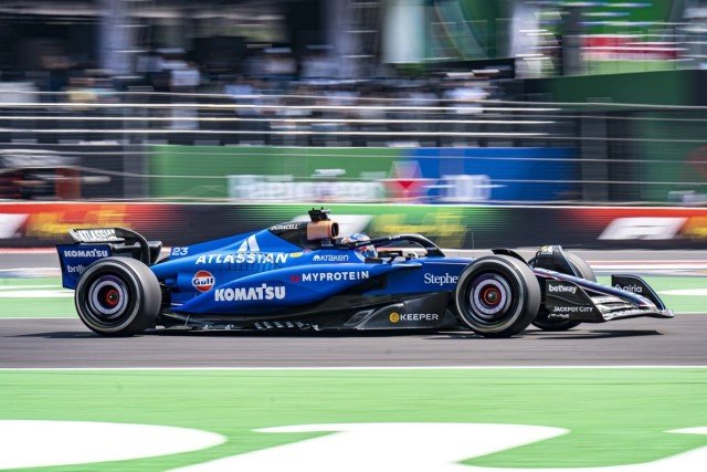  - Albon: „Ez volt a szezon legnehezebb futama”