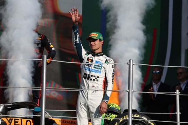  és  - Villeneuve szerint Norris világbajnoki szinten teljesít