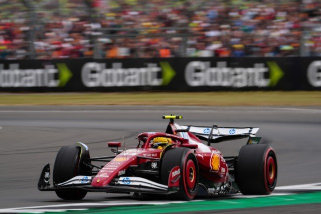  és  - Button a Ferrariról: Mindenki azt érzi, hogy könnyen az ajtón kívül találhatja magát...