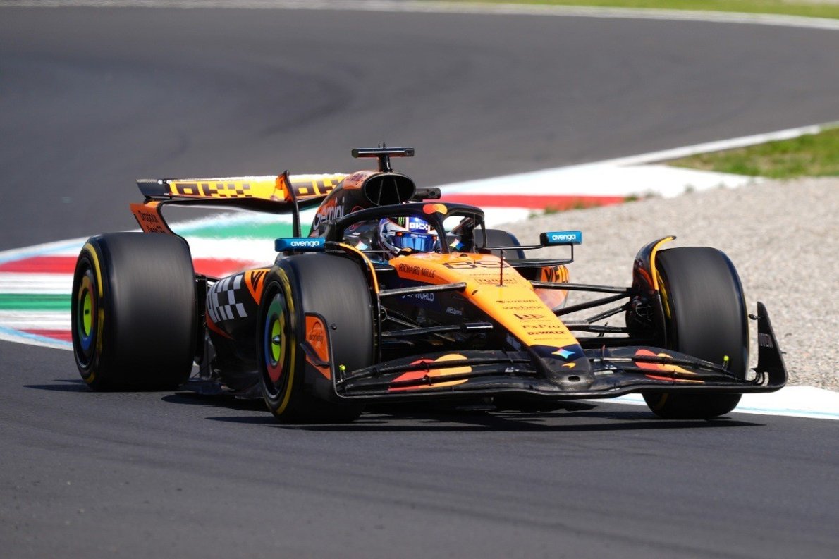 Sokkoló bejelentés a McLaren F1-es csapatától: azonnali hatállyal távozik a tehetséges pilóta! - hivatalos