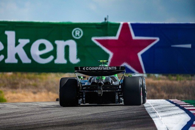  - 39 ezer forintos bírsággal sújtotta az FIA a Saubert!