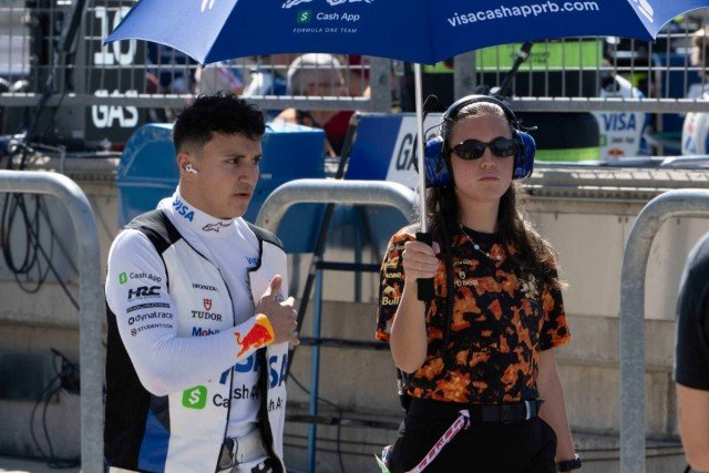  és  - Hadjar beismerte: Saját hibájából törte össze az autót Austinban