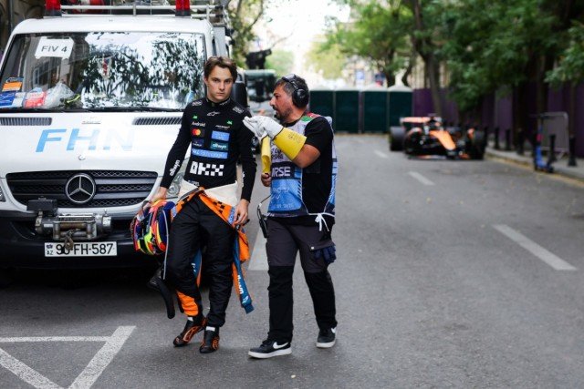  és  - Brundle szerint Piastri Baku után szétesett fejben