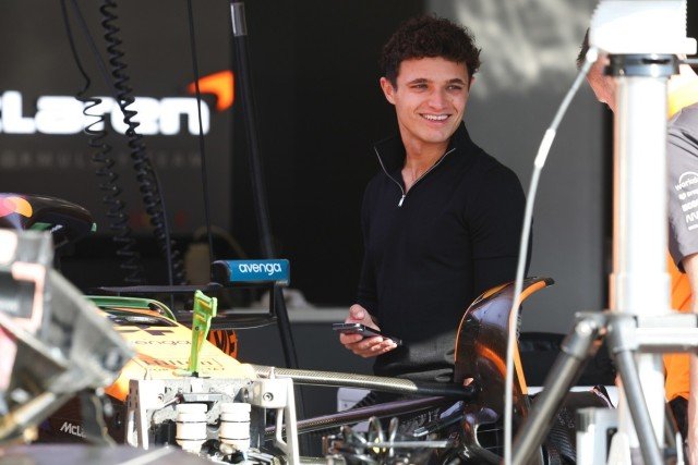  és  - Norris egy dolog miatt „nagyon irigy” Hamiltonra