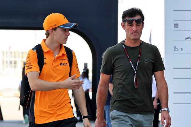 és - Schumacher: Piastrinak kellene valami, amit Webber nem tud neki megadni, mert csak "telefonálgat"