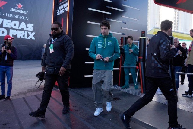  és  - Stroll szerint hoztak egy "ostoba" döntést, ami mindent tönkretett