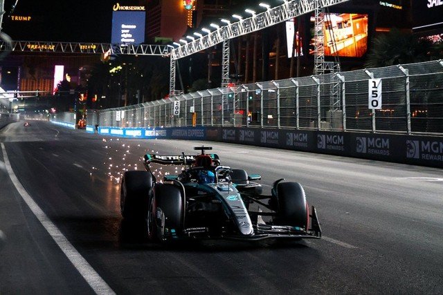 Hirtelen vihar csapott le Las Vegasra, veszélybe került az F1 rajtja