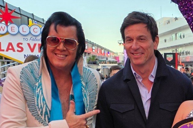  és  - Kiderült, miért adott el részvényeket Wolff – nem az az ok, amire mindenki gondolt