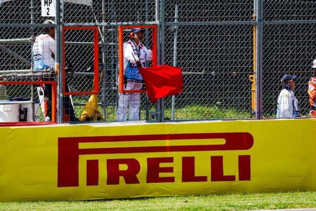 Tovább szigorít az FIA - új irányt vesznek a piros zászlók és óvások