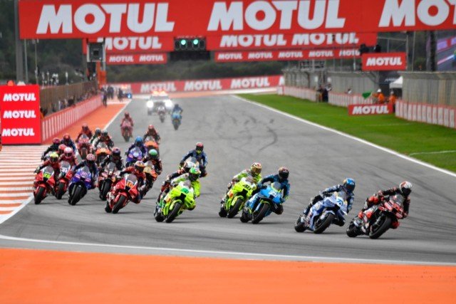 Távozik a MotoGP kereskedelmi igazgatója