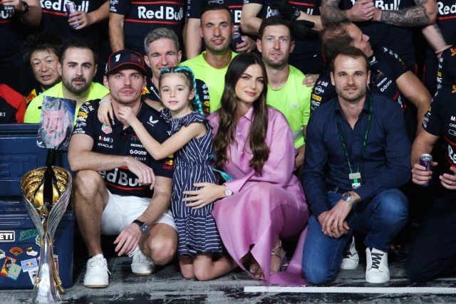  - „Mindenki féltheti a helyét, ha Verstappen egyszer elszakad a Red Bulltól”