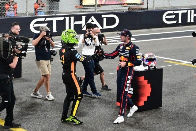  - Verstappen: igazából „nem vesztettük el a bajnoki csatát”, mert…