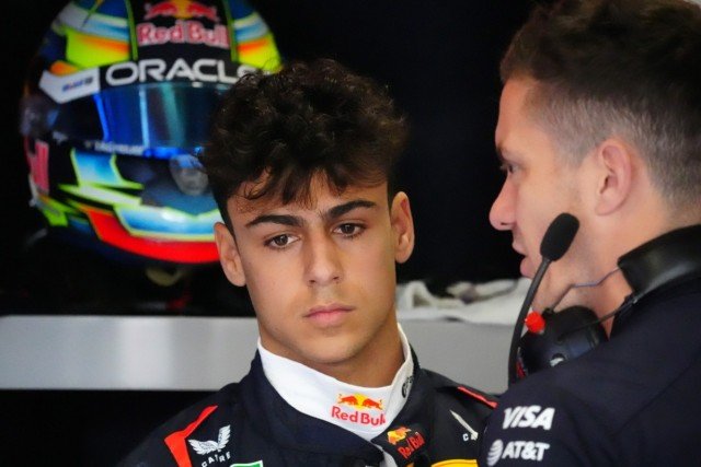 Magabiztos sprintgyőzelemmel búcsúzott az F2-től Lindblad Abu-Dzabiban