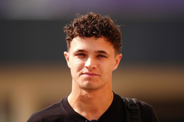  és  - Sainz: nem hiszem, hogy Norris most gyorsabb, mint amikor csapattársak voltunk