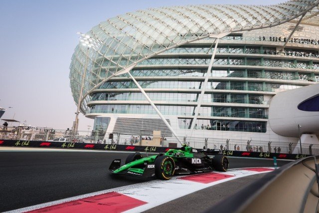 - Bocsánatot kért a Sauber Nico Hülkenbergtől