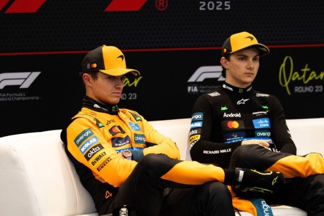  és  - Ralf Schumacher szerint a McLaren saját magát hátráltatja, csapatutasításokra van szükség