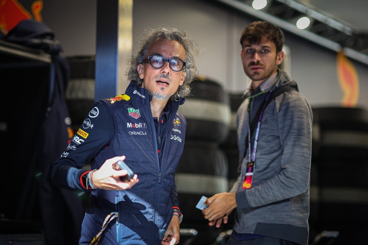  - Így reagált Mekies, amikor a Red Bull dolgozói magyarázatot követeltek tőle Horner távozása miatt