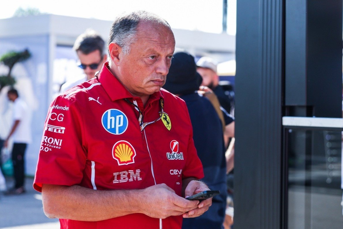  és  - Vasseur: Nagy hiba lenne azt hinni, hogy minden rendben van