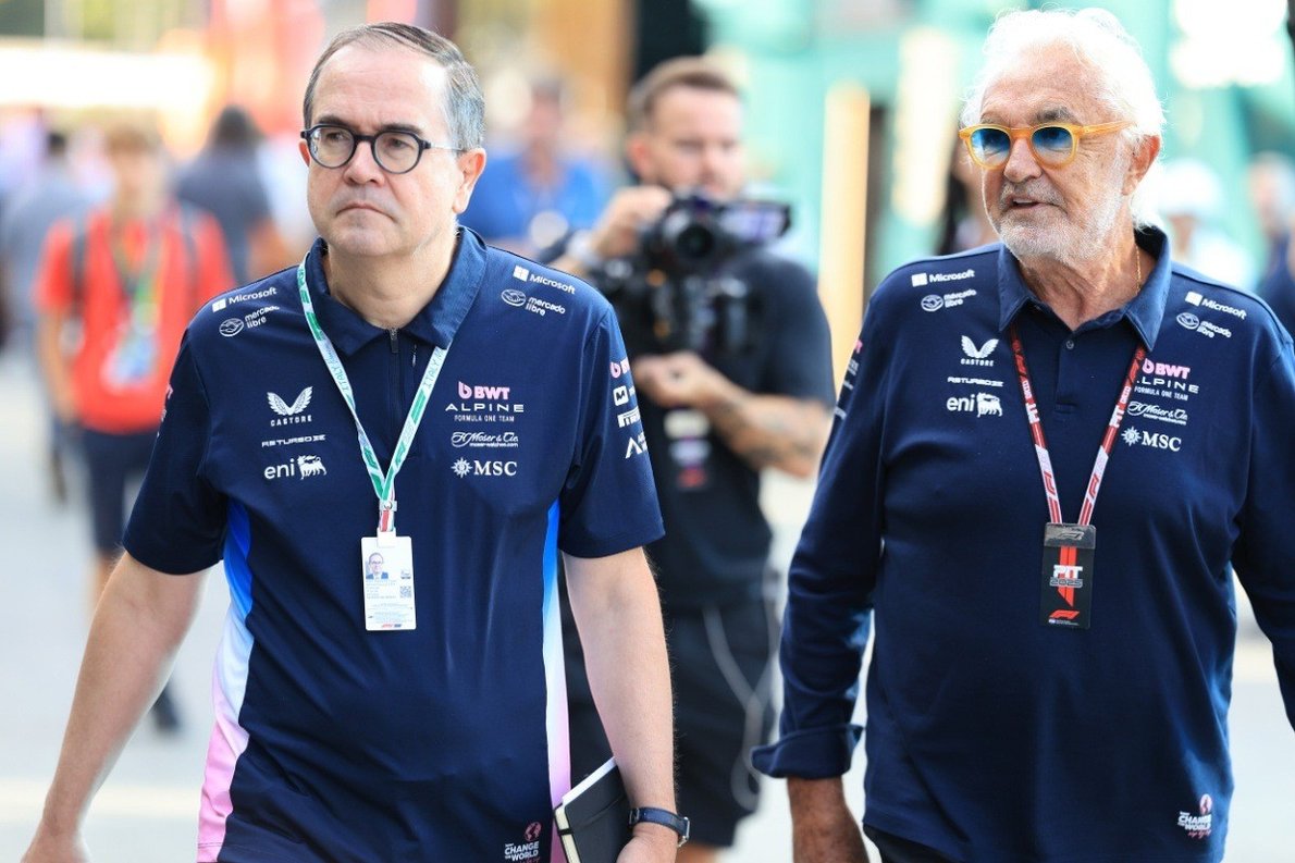  és  - Briatore lesújtó véleménnyel van az F1-es pilótákról