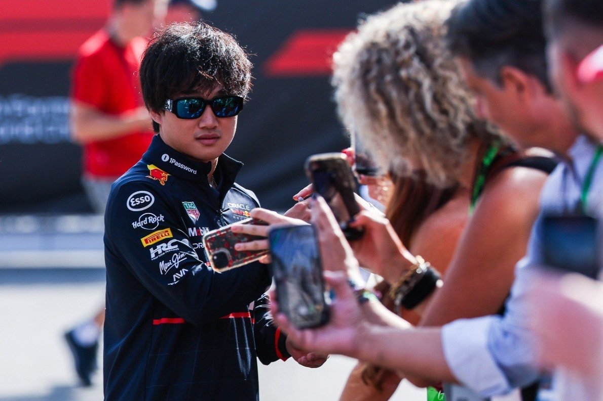  és  - Cunoda reagált a jövőjével kapcsolatos pletykákra