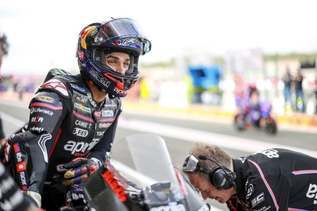  - Hivatalos: az Apriliának ismételten nélkülöznie kell világbajnok versenyzőjét