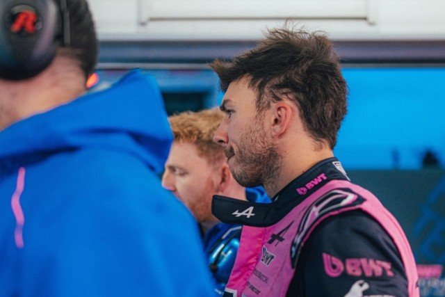 és - Pierre Gasly befektetőként csatlakozik Steiner MotoGP-csapatához