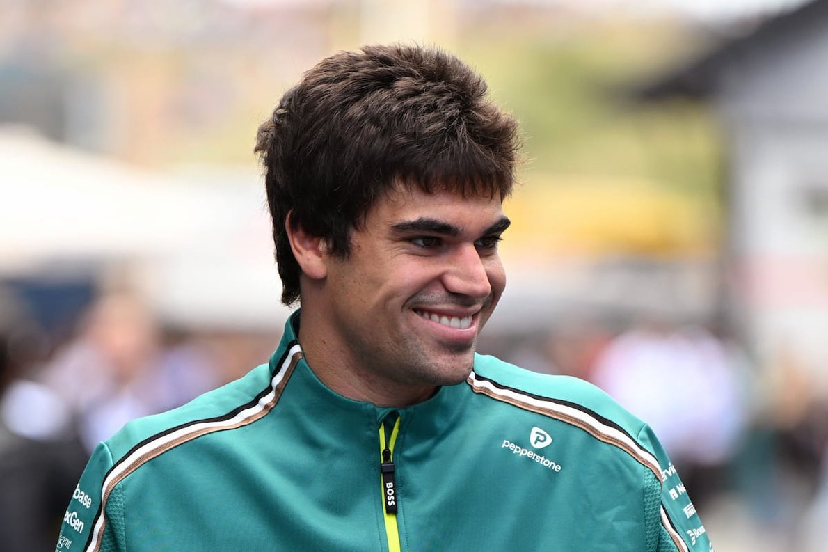  és  - Stroll is lelkes Newey érkezése miatt: "Csak mosolyogni tudunk, ha ő tervezi az autónkat"