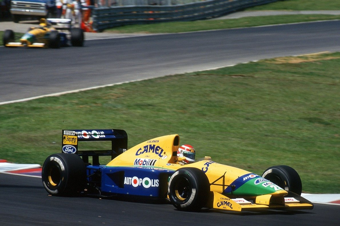 Schumacher nevével reklámoznak egy árverés alatt álló Benettont - de van egy kis probléma