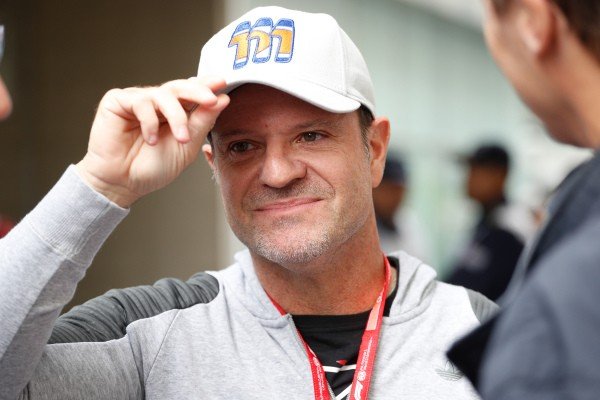 A hibák ellenére is számolni kell a Ferrarival volt pilótájuk szerint