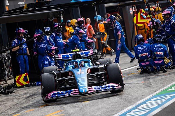 Új befektetőt keres az Alpine Forma-1-es csapata