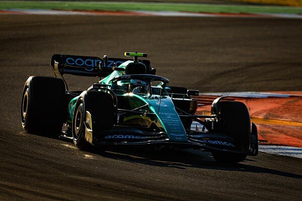  - Az Aston Martin szerint ezért lett motiváltabb Sebastian Vettel