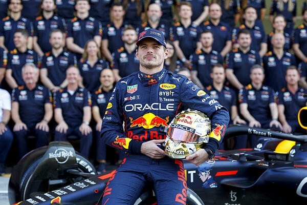  - Verstappen kikelt a családját ért "undorító" támadások ellen