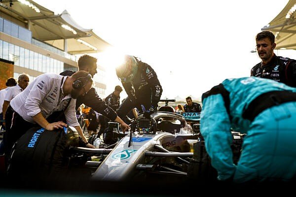 A Mercedes is megjelölte autóbemutatójának időpontját!