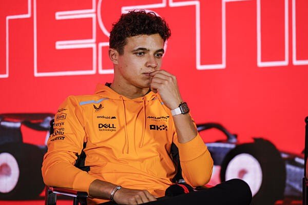 - Norris: azért vagyok a McLarennél, „mert itt akarok lenni”