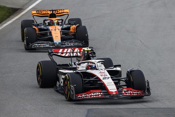 - PlayStation-ös manőverrel előzött a Kanadai Nagydíjon a McLaren pilótája (videó)