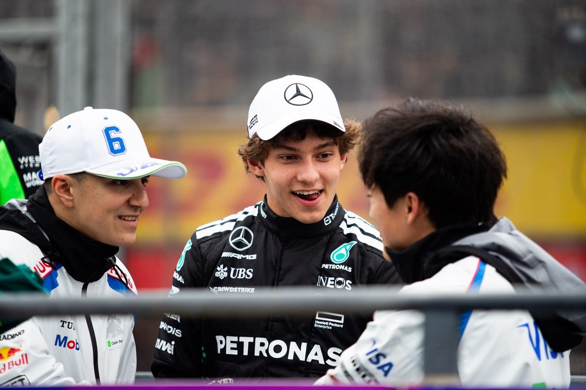  és  - Brutális őszinteség: Montoya kiosztja a szezon legnagyobb F1-es ígéretét