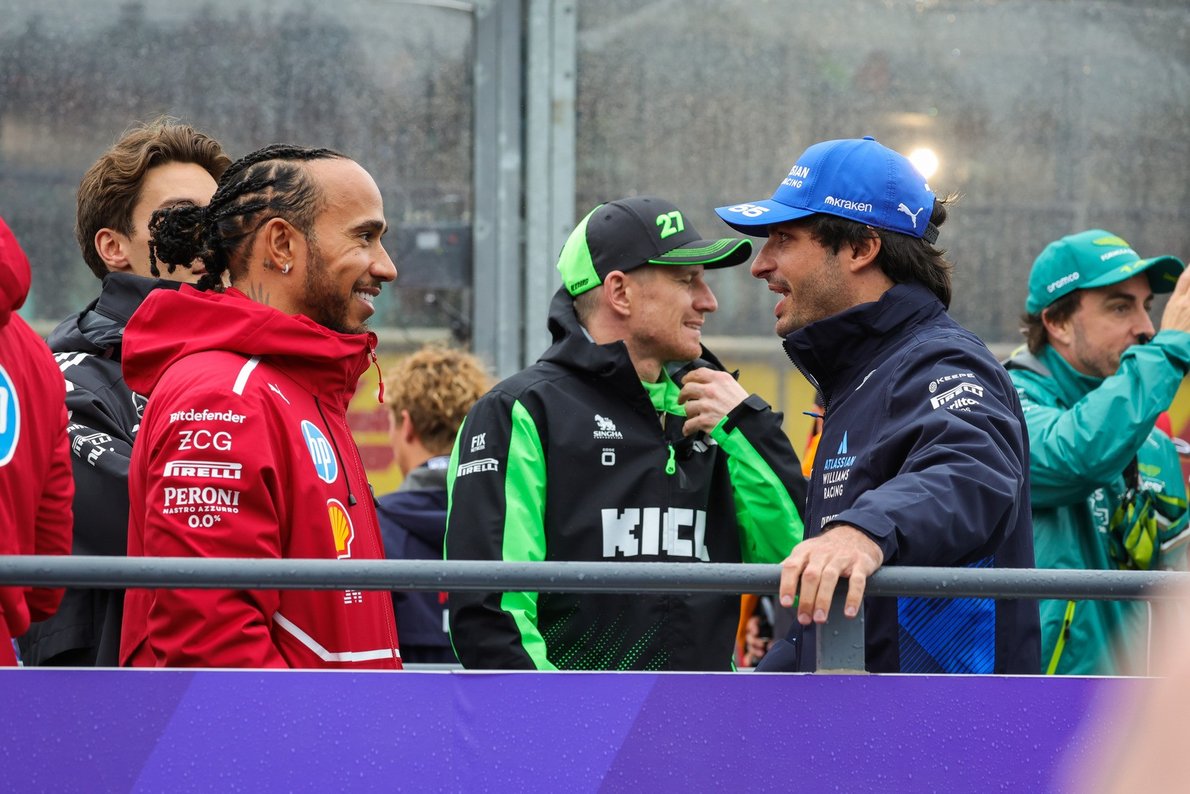  és  - Büntetés miatt változik az F1-es Japán Nagydíj rajtrácsa! – hivatalos