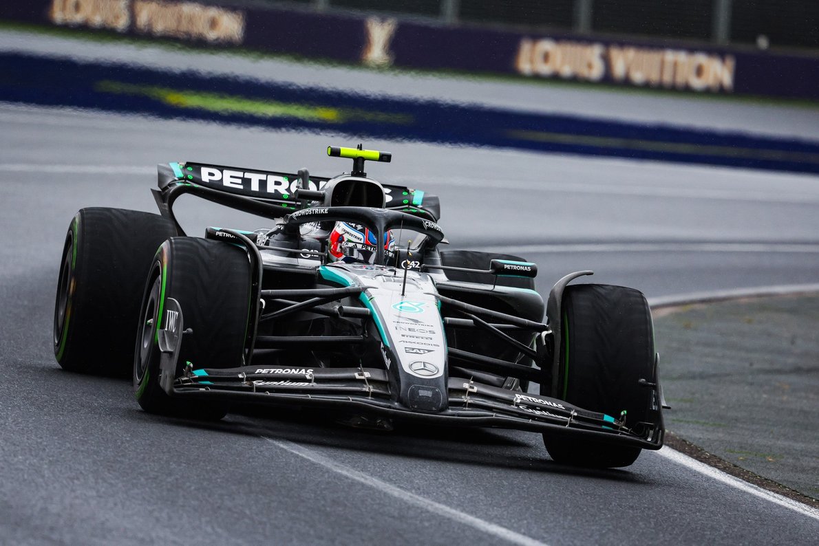  - Videó: Antonelli eddig nem látott, pofátlan manővere, ami egy 4. helyet ért az újoncnak