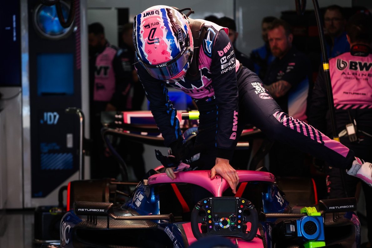  és  - Hiába a pletykák, 10 milliós szponzor biztosíthatja az F1-es pilóta helyét Schumacher szerint