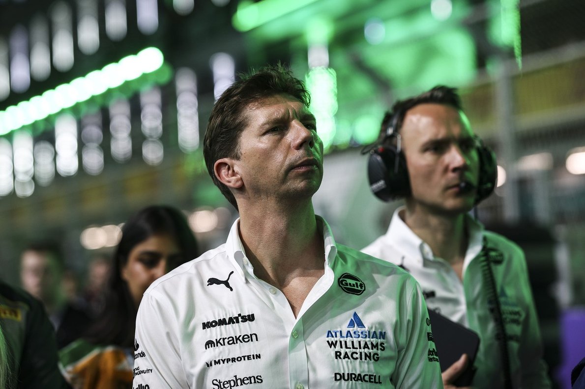  - Miért nem akarja a Williams csapatfőnöke, hogy Max Verstappen Mercedes-pilóta legyen?