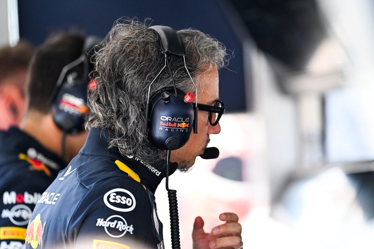  és  - Feszültség a Red Bullnál: a szponzorok is kiakadtak Horner menesztése után!