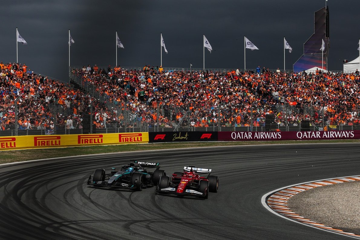  és  - A népszerű műsorvezetőt lenyűgözte a kemény manőver: „Szent isten, ilyen az igazi versenyzés”