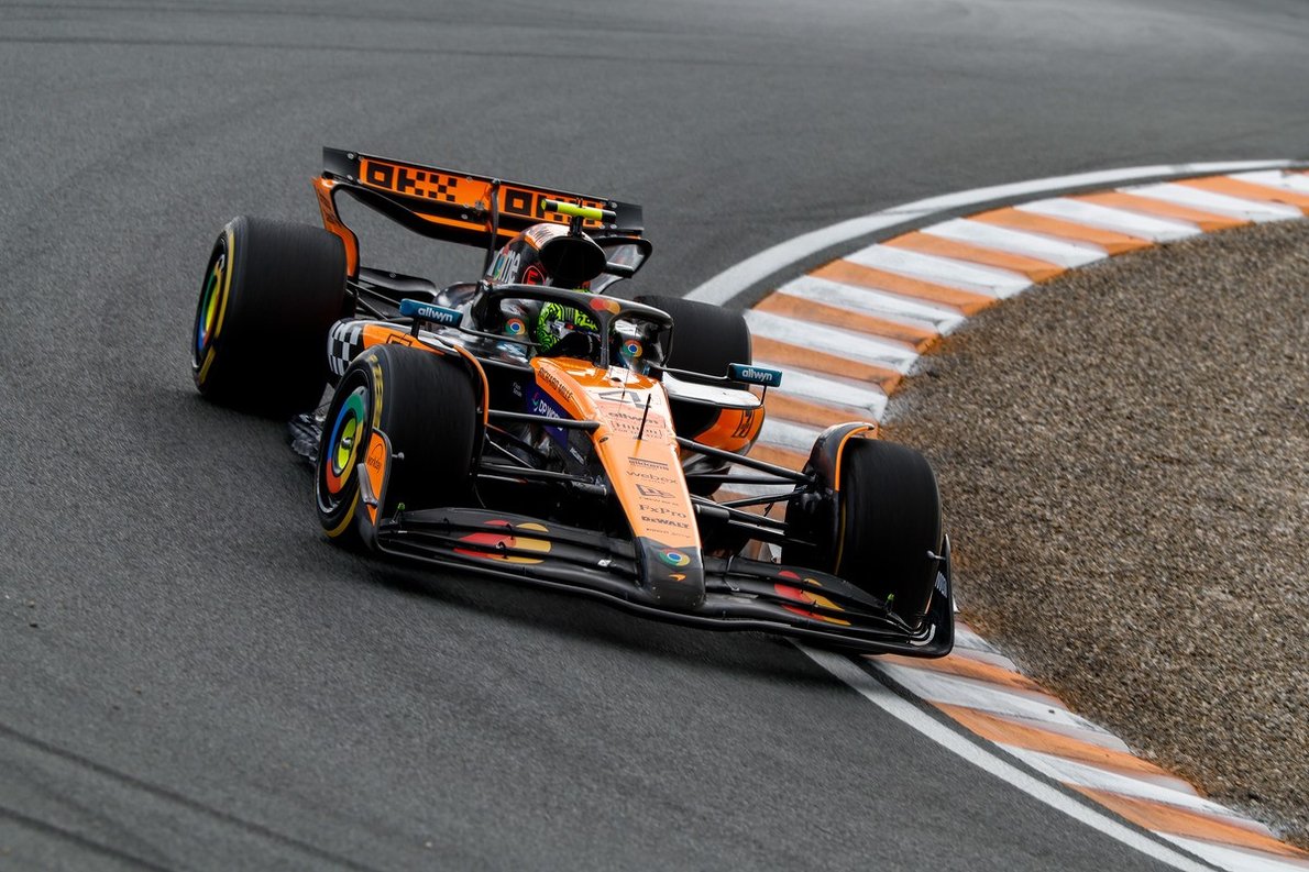  és  - Újabb Norris-elsőség és hatalmas McLaren-fölény az FP3-on, 9 tizedre a harmadik helyezett!
